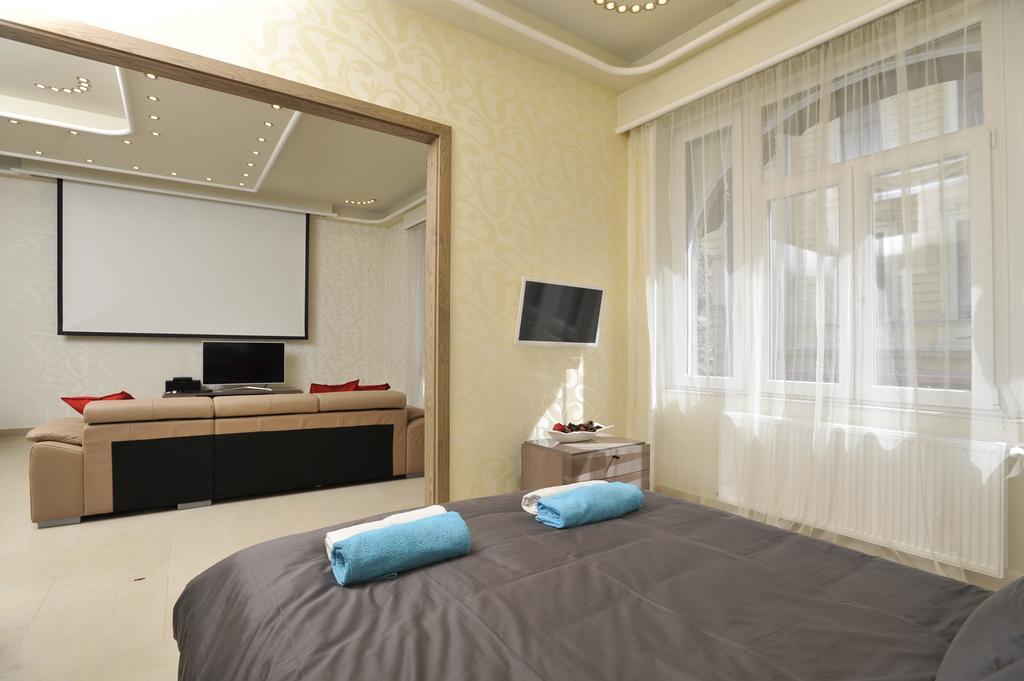 Apartament Basilica Grand Luxury In The Historic Center Budapeszt Pokój zdjęcie
